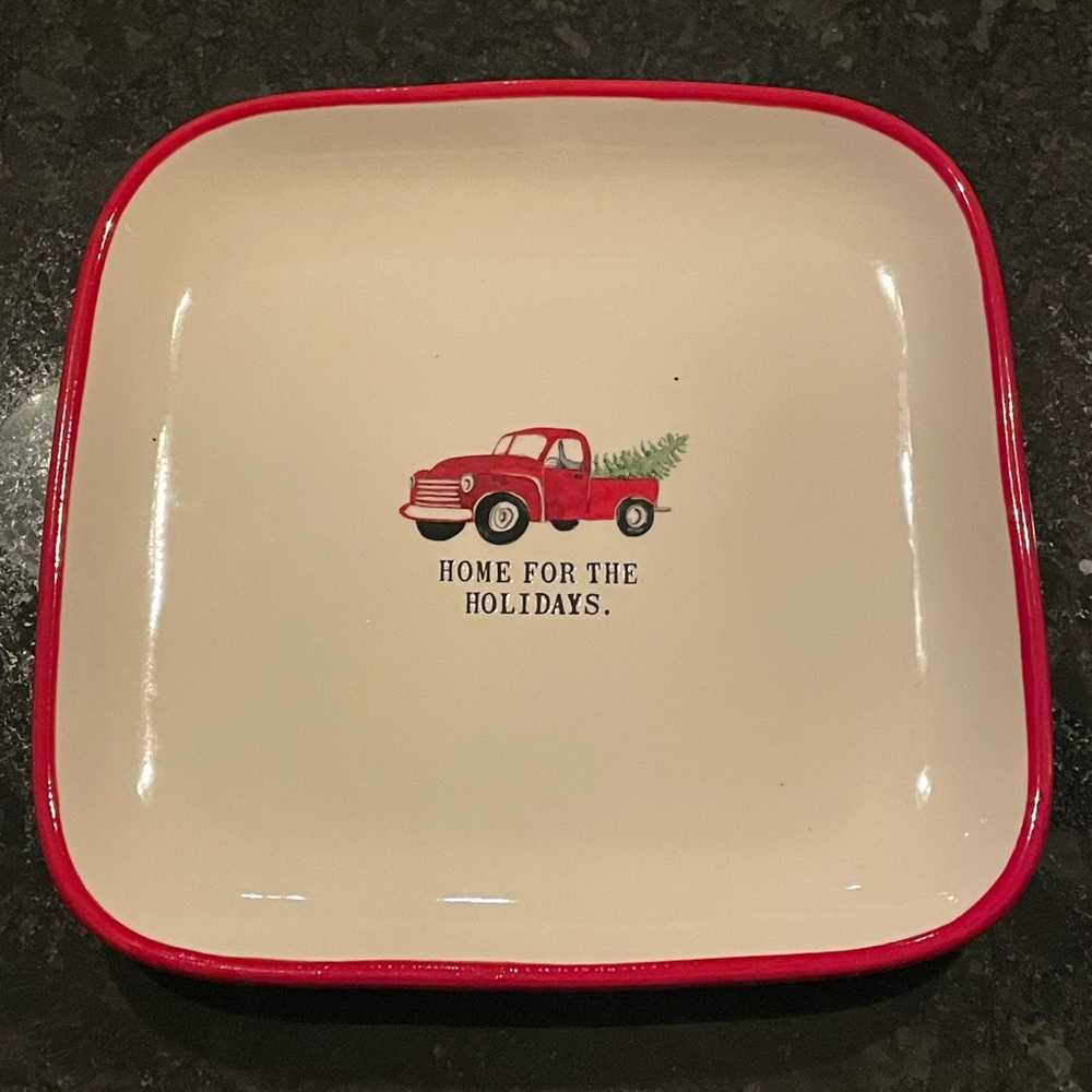 Rae Dunn “Home for the holidays” plate
